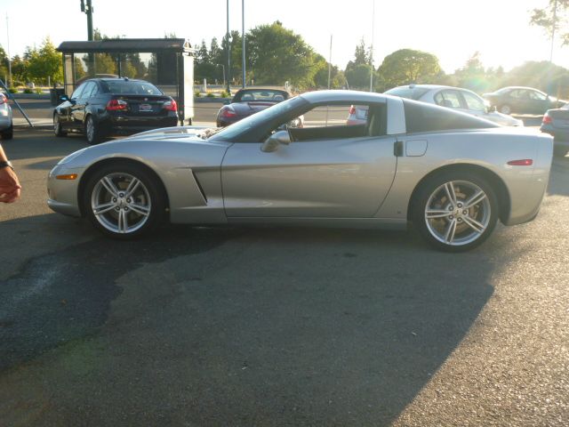 2008 Chevrolet Corvette Reg Cab Flareside 120 XLT 4X2