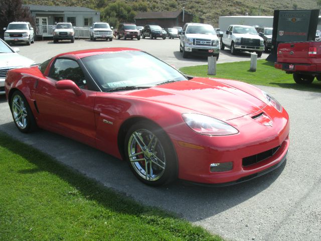 2008 Chevrolet Corvette With Kenwood Cd Player