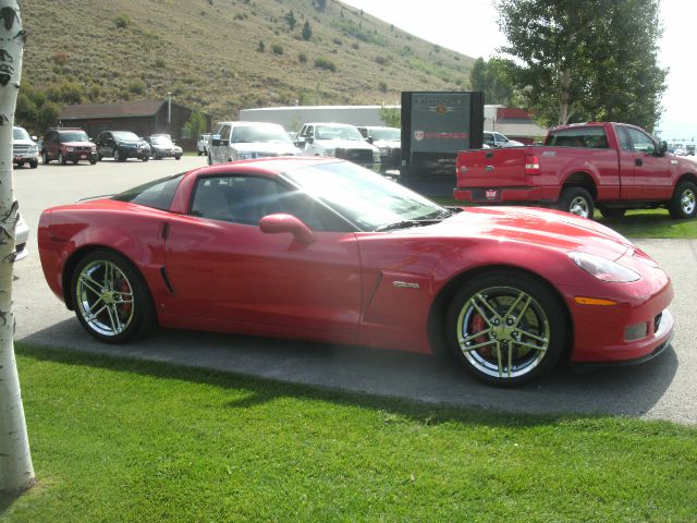 2008 Chevrolet Corvette With Kenwood Cd Player