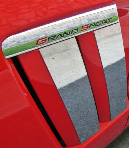 2010 Chevrolet Corvette 1995 Ford XLT