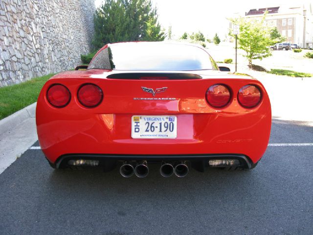 2010 Chevrolet Corvette 1995 Ford XLT