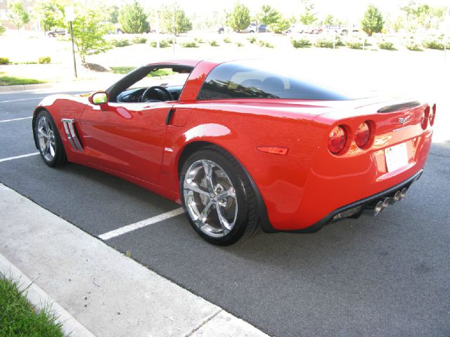 2010 Chevrolet Corvette 1995 Ford XLT