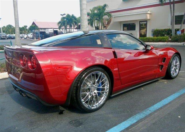 2010 Chevrolet Corvette XLT 4 Dr