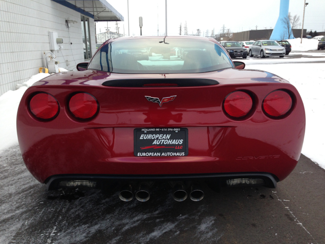 2010 Chevrolet Corvette 1995 Ford XLT