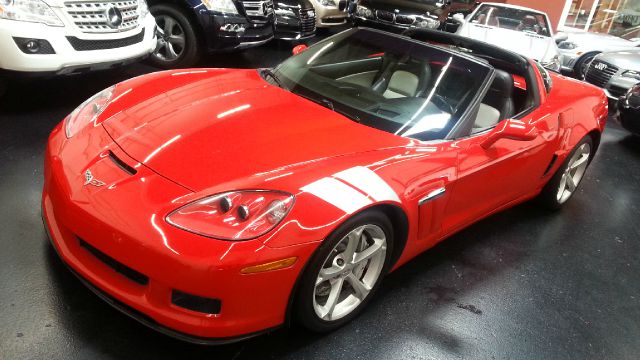 2010 Chevrolet Corvette 1995 Ford XLT