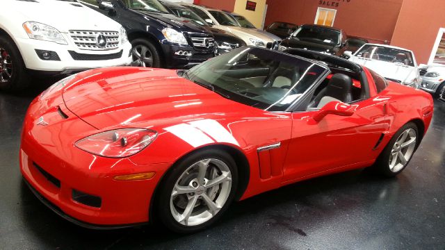 2010 Chevrolet Corvette 1995 Ford XLT