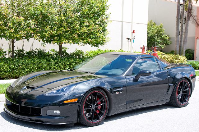 2012 Chevrolet Corvette S-line 3.2 Quattro AWD Sedan