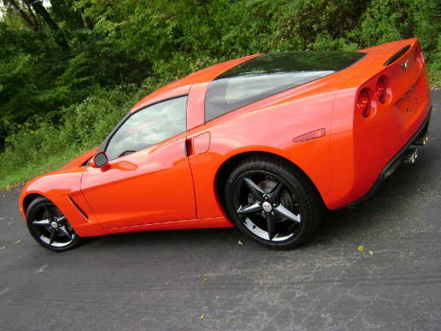 2013 Chevrolet Corvette GLS Premium 4 Dr Sedan FWD