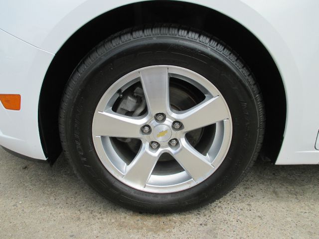 2011 Chevrolet Cruze 4dr 2.9L Twin Turbo AWD W/3rd