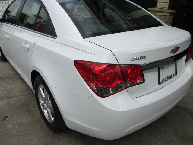 2011 Chevrolet Cruze 4dr 2.9L Twin Turbo AWD W/3rd
