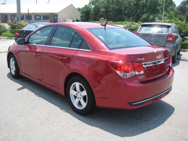 2011 Chevrolet Cruze 4dr Sdn 3.0L Luxury 4matic AWD