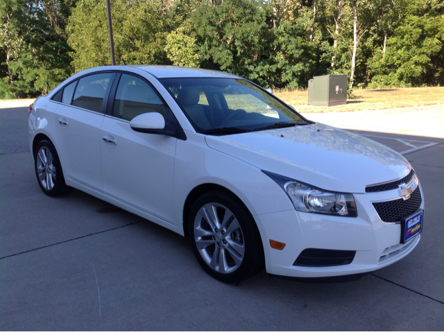 2011 Chevrolet Cruze SLE SLT WT