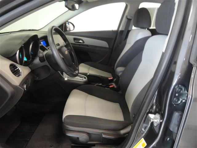2011 Chevrolet Cruze Touring W/nav.sys