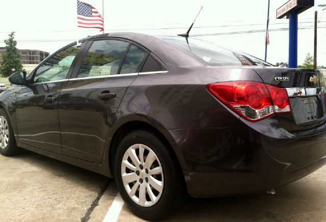 2011 Chevrolet Cruze Continental Edition