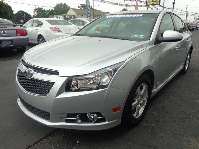 2011 Chevrolet Cruze 4dr Sdn I4 CVT 2.5