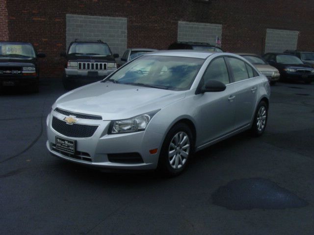 2011 Chevrolet Cruze Continental Edition