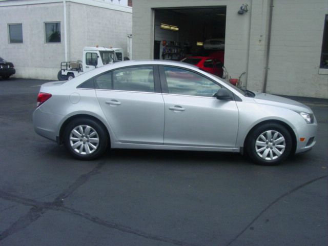 2011 Chevrolet Cruze Continental Edition
