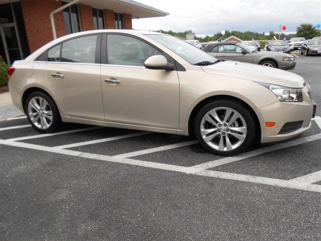 2011 Chevrolet Cruze SLE SLT WT