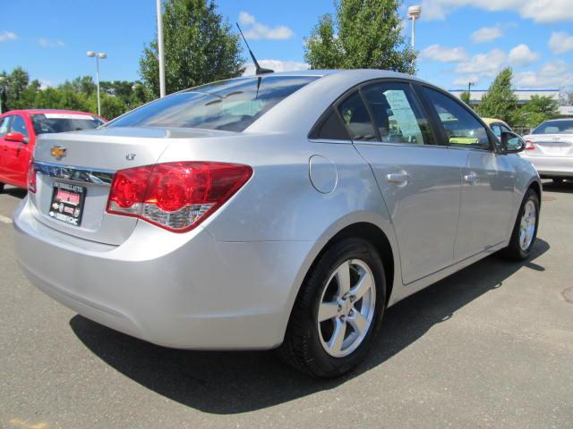 2011 Chevrolet Cruze 4dr Sdn 3.0L Luxury 4matic AWD