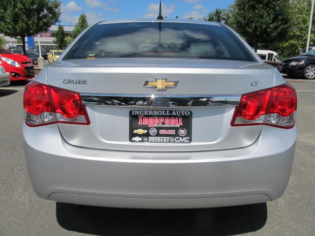 2011 Chevrolet Cruze 4dr Sdn 3.0L Luxury 4matic AWD