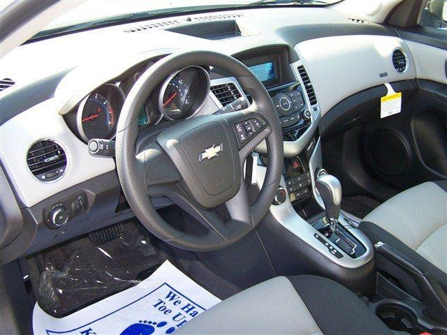 2012 Chevrolet Cruze Touring W/nav.sys