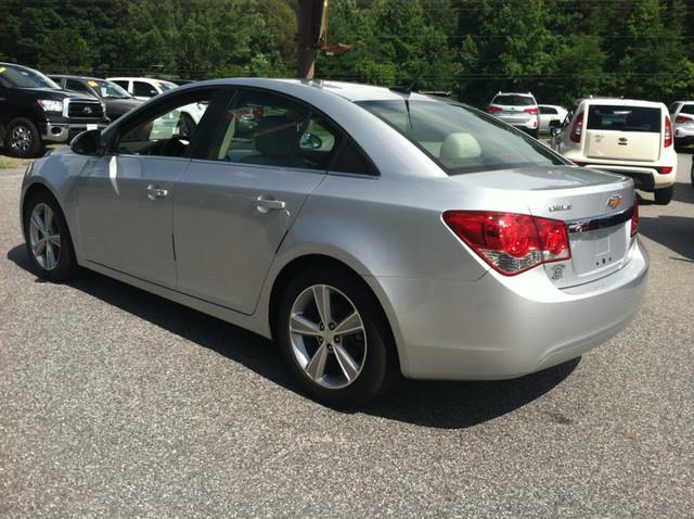 2012 Chevrolet Cruze 4dr Sdn 3.0L Luxury 4matic AWD