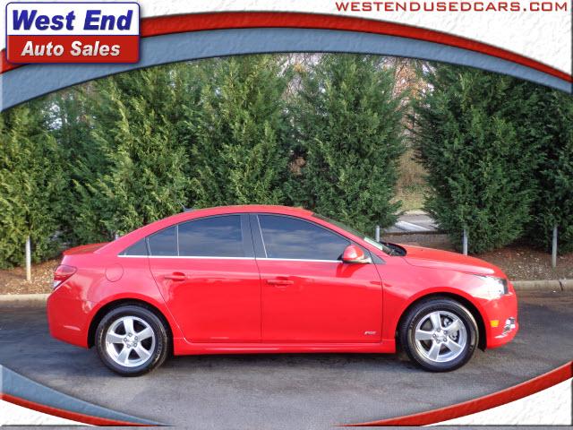 2012 Chevrolet Cruze 2005 Toyota