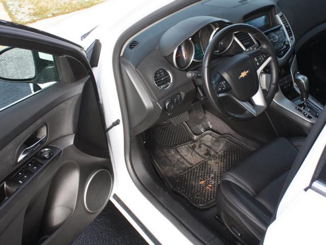 2012 Chevrolet Cruze 5-passenger W/gray Interior