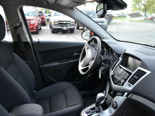 2013 Chevrolet Cruze Eddie Bauer 4WD V-6
