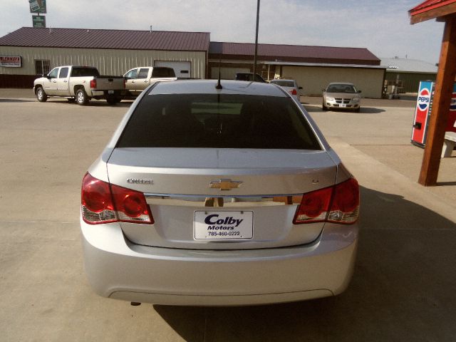 2013 Chevrolet Cruze FWD 4dr Limited