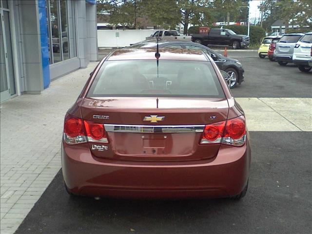 2013 Chevrolet Cruze SEL 2WD Sedan