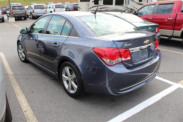 2013 Chevrolet Cruze FWD 4dr Limited