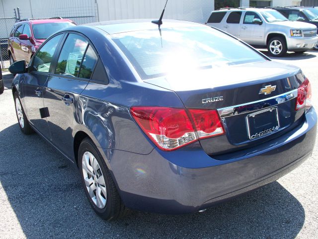 2013 Chevrolet Cruze E-150 Chateau
