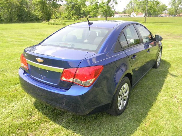 2013 Chevrolet Cruze 2WD Ext Cab Manual