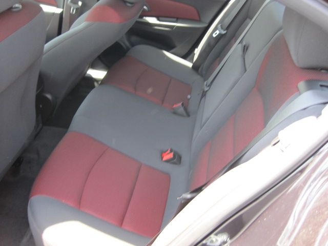 2013 Chevrolet Cruze REG CAB 4X4 LOW Miles