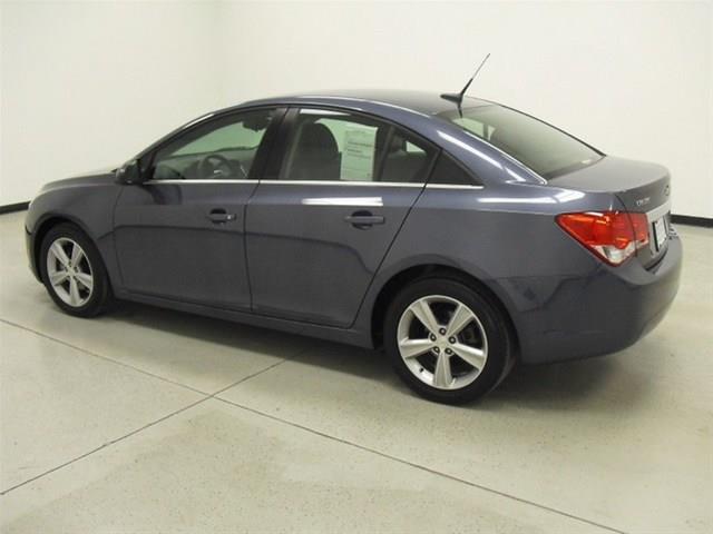 2013 Chevrolet Cruze FWD 4dr Limited