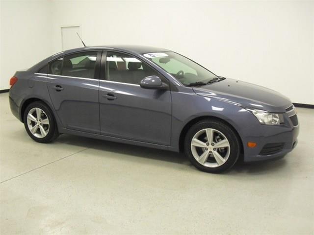 2013 Chevrolet Cruze FWD 4dr Limited