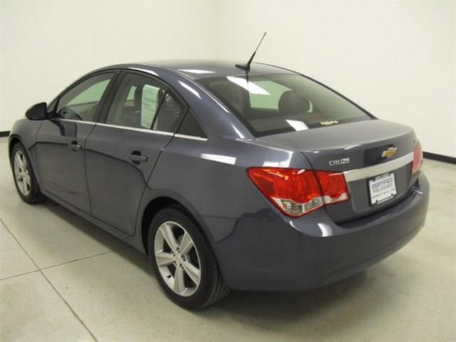 2013 Chevrolet Cruze FWD 4dr Limited