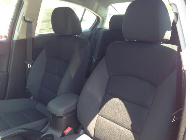 2013 Chevrolet Cruze Eddie Bauer 4WD V-6