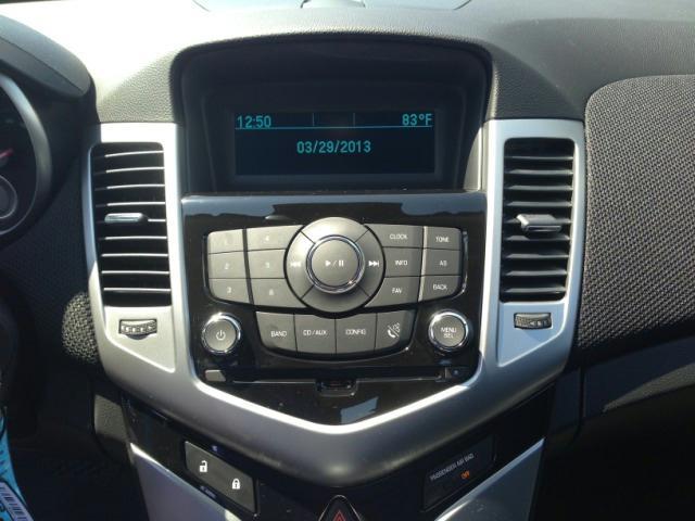 2013 Chevrolet Cruze Eddie Bauer 4WD V-6