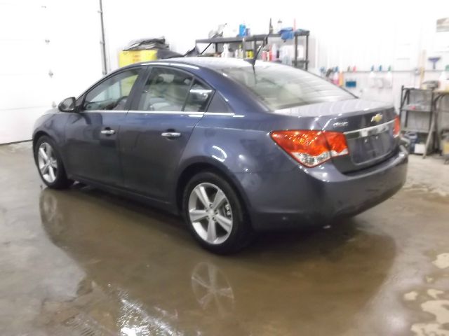 2013 Chevrolet Cruze 2.5T DVD 7 PASS