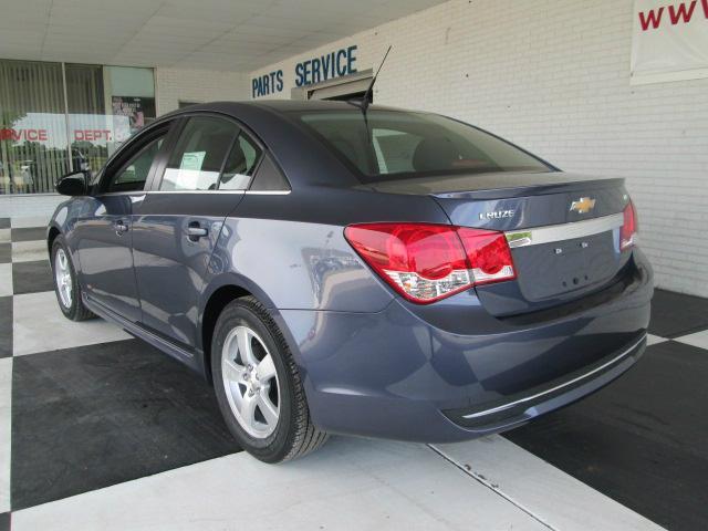 2013 Chevrolet Cruze Eddie Bauer 4WD V-6