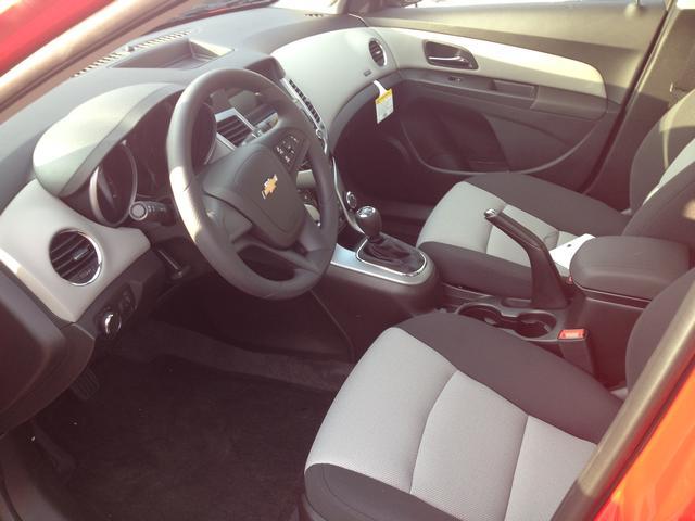 2014 Chevrolet Cruze Touring W/nav.sys