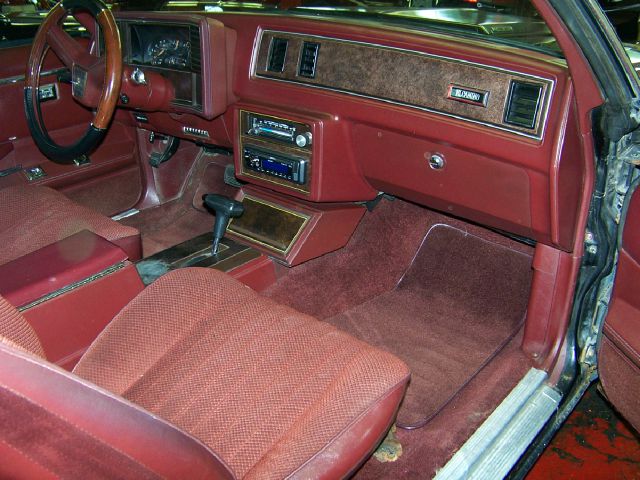 1984 Chevrolet EL CAMINO 4dr Sdn Auto (natl) Hatchback