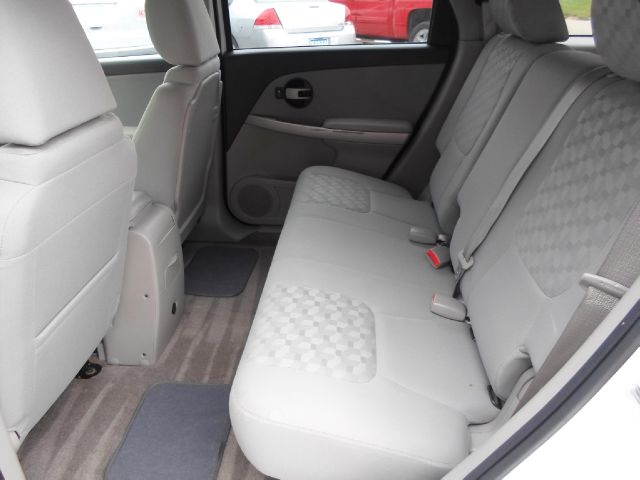 2005 Chevrolet Equinox 2.0L Automatic SE