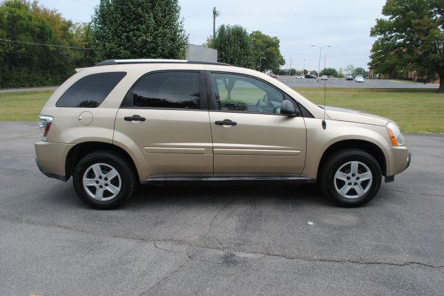 2005 Chevrolet Equinox 1.8T Quattro Sedan 4D