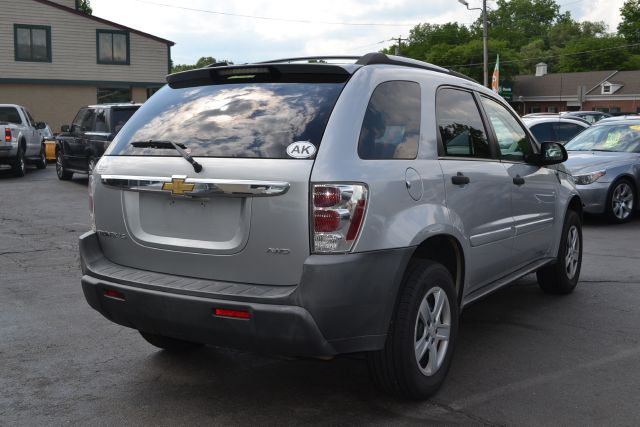 2005 Chevrolet Equinox 1.8T Quattro Sedan 4D