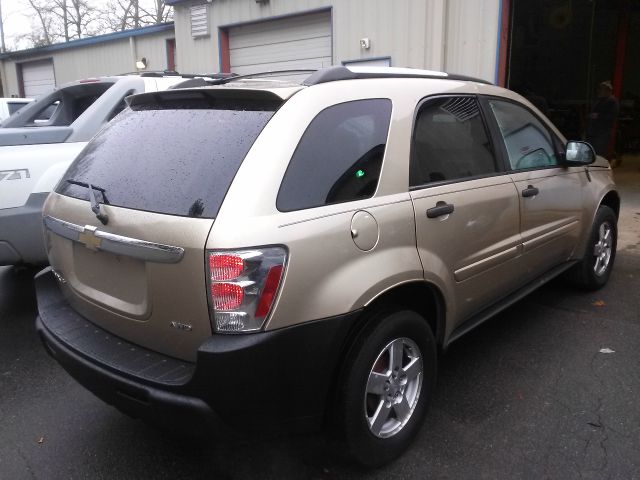 2005 Chevrolet Equinox 1.8T Quattro Sedan 4D