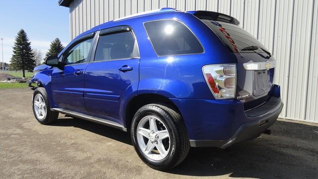 2005 Chevrolet Equinox LS Ext-cab 4X4 4DR