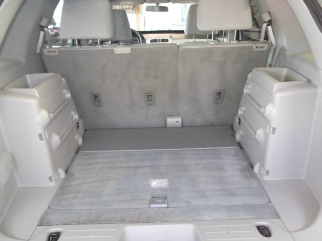 2005 Chevrolet Equinox 1.8T Quattro Sedan 4D